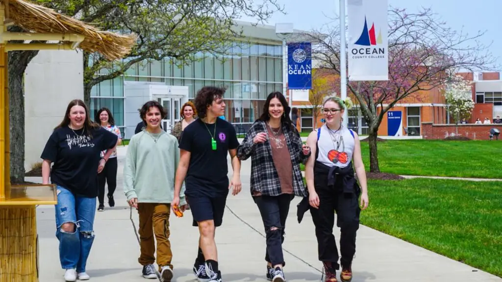 Group of students walking on campus